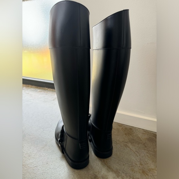Givenchy black rain boots with chain link accents size 37 - Picture 9 of 16